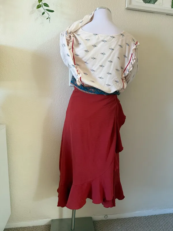 Sampeel one size rustic red skirt - Image 4
