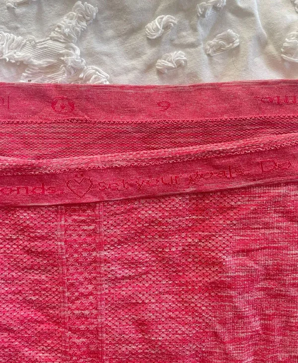 Lululemon Red Swiftly Tech - Image 4