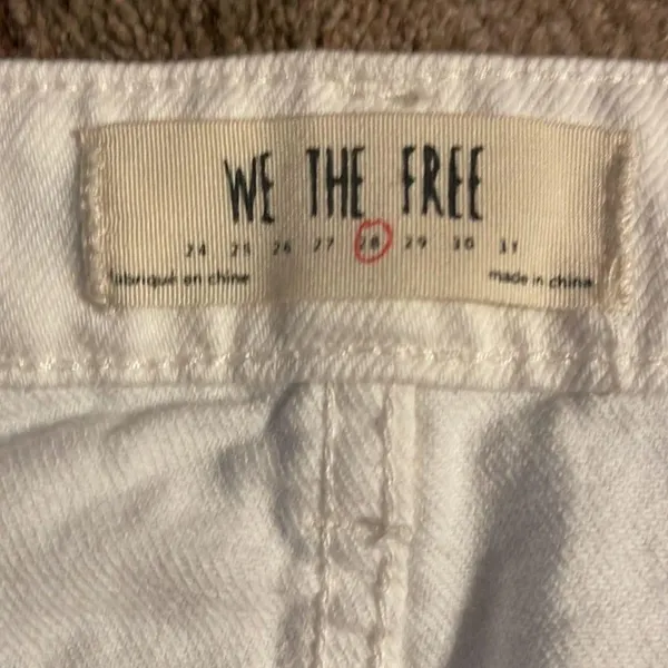 Size 28 free people mini skirt, white denim - Image 3