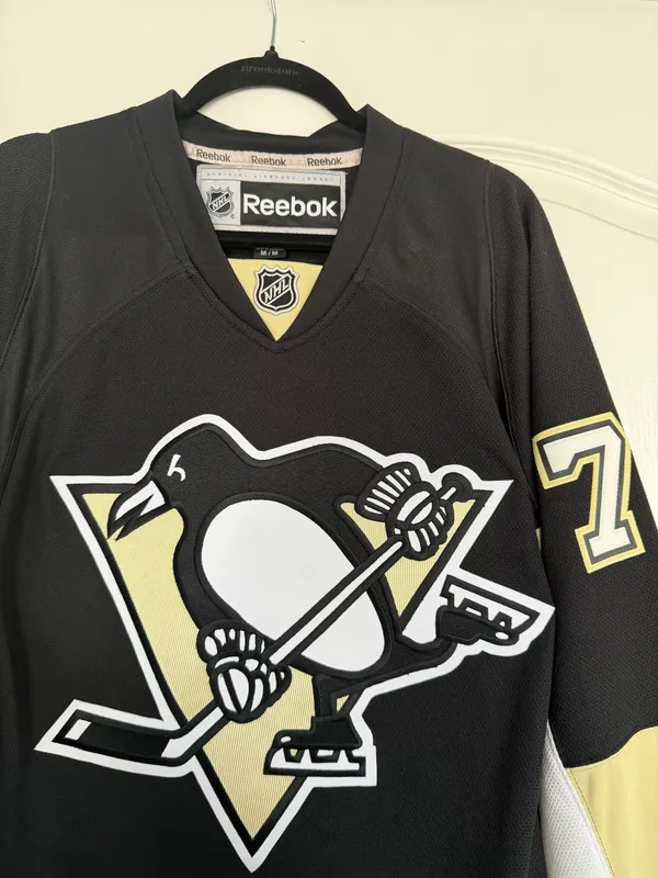 NWT Pittsburgh Penguins Malkin Jersey - Image 3