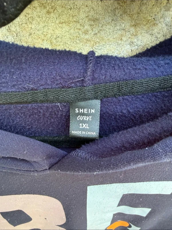 SHEIN Navy Graphic Pullover Hoodie - Image 4