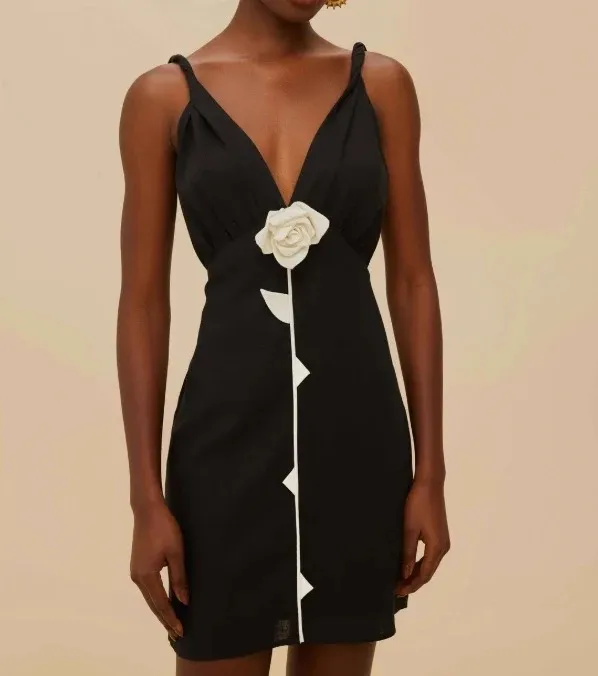 FARM Rio Rose Pipping Mini Dress in black. Size Medium - Image 2