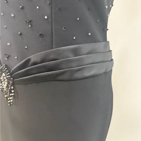 Jovani‎ Black Beaded Prom Dress - Image 10
