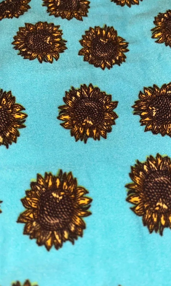 LuLaRoe Ankle Length Tall And Curvy Leggings - Image 2