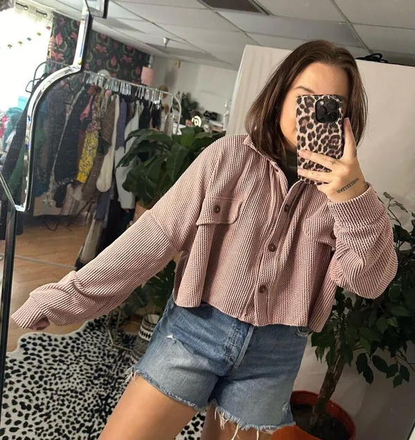 Altar'd State Textured Knit Button Front Jacket Pink Size Medium - Image 8