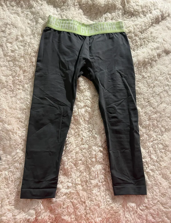 Gymshark Cropped Seamless Leggings - Image 2
