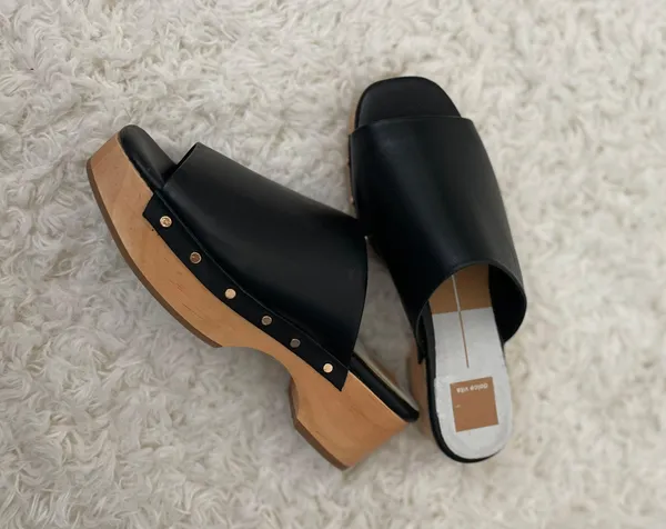 Dolce Vita Dorado black leather clogs Size 6 - Image 2