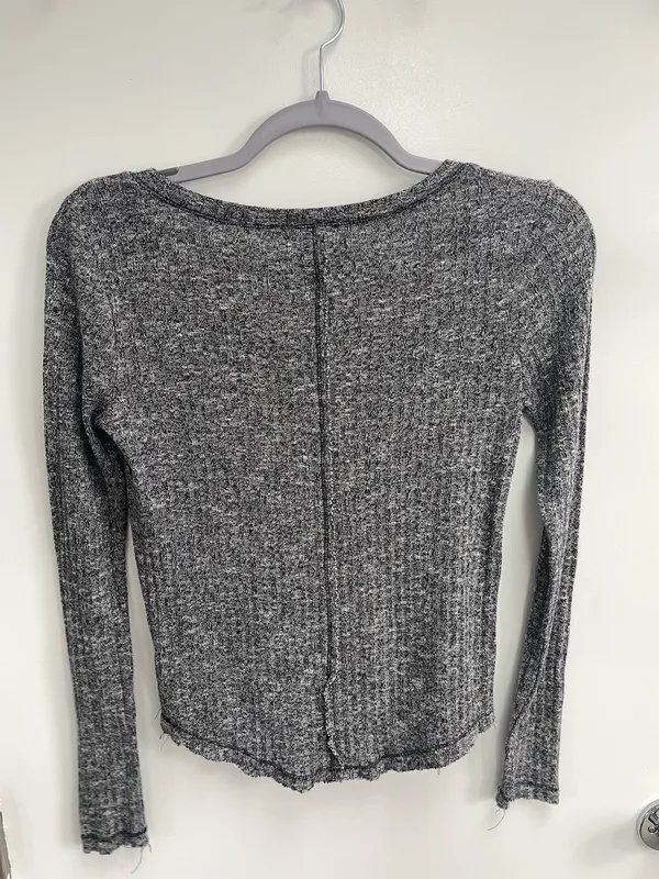 Forever 21 Long Sleeve Top - Image 4