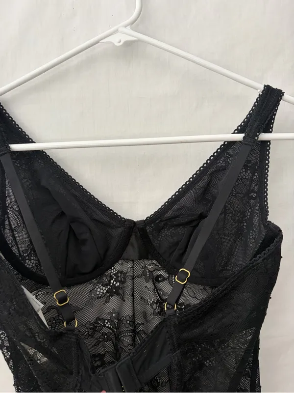 Abercrombie & Fitch Black Lace Bodysuit Underwire Medium NWT(A733) - Image 6