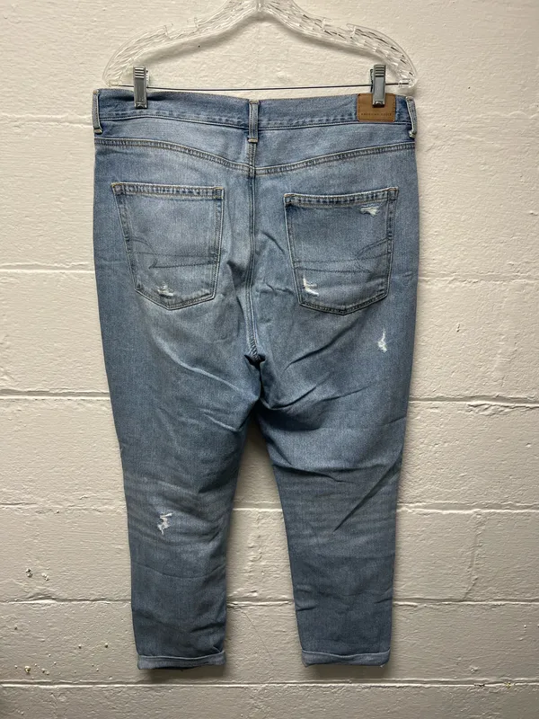 American Eagle Distressed Skinny Jeans - Image 4