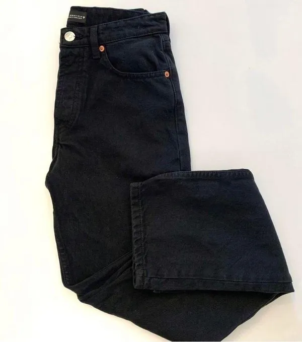 Zara High Waist Straight Leg Jeans - Image 4