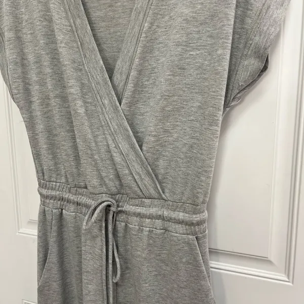Kittenish gray jumpsuit sweats comfy wrap front drawstring‎ wide leg small - Image 3