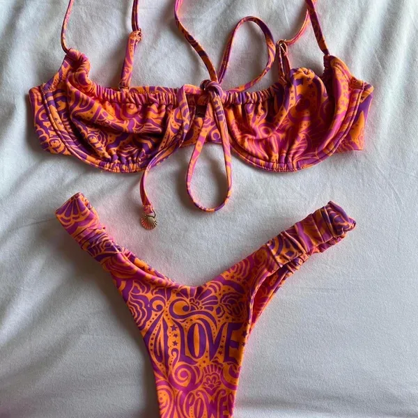 Kulani Kinis Set - Image 4