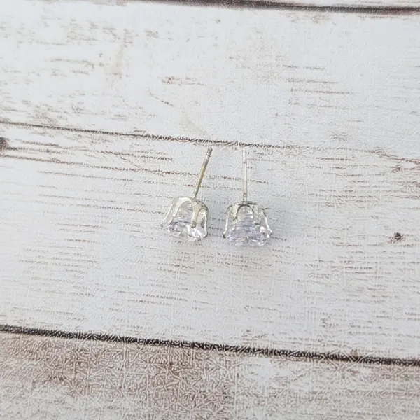 Clear Gem Stud Earrings 0.25" - Image 4