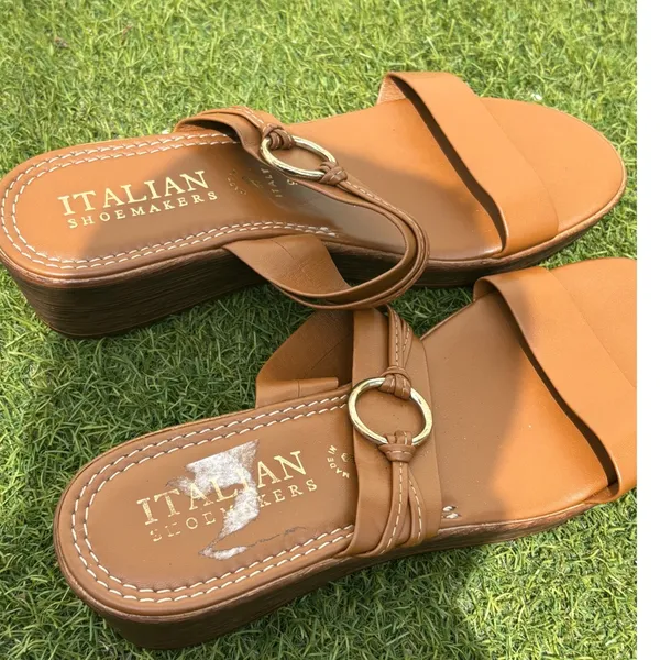 Italian Shoemakers Womens Brown Wedge Slide Sandals Gold Ring Detail Size 9 - Image 3
