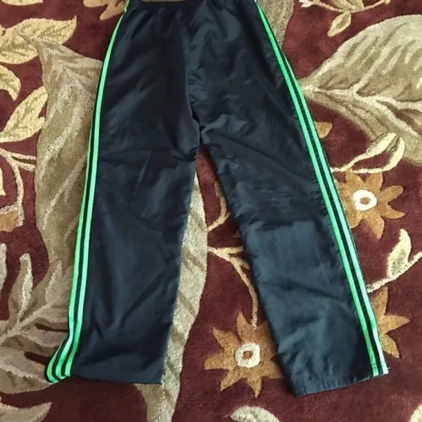 *30off3*‎ NWOT. Adidas joggers with zippers - Image 8