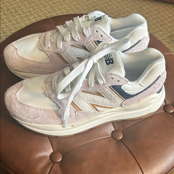 New Balance 57/40 Stone Pink & Sea Salt Sneakers - Image 4