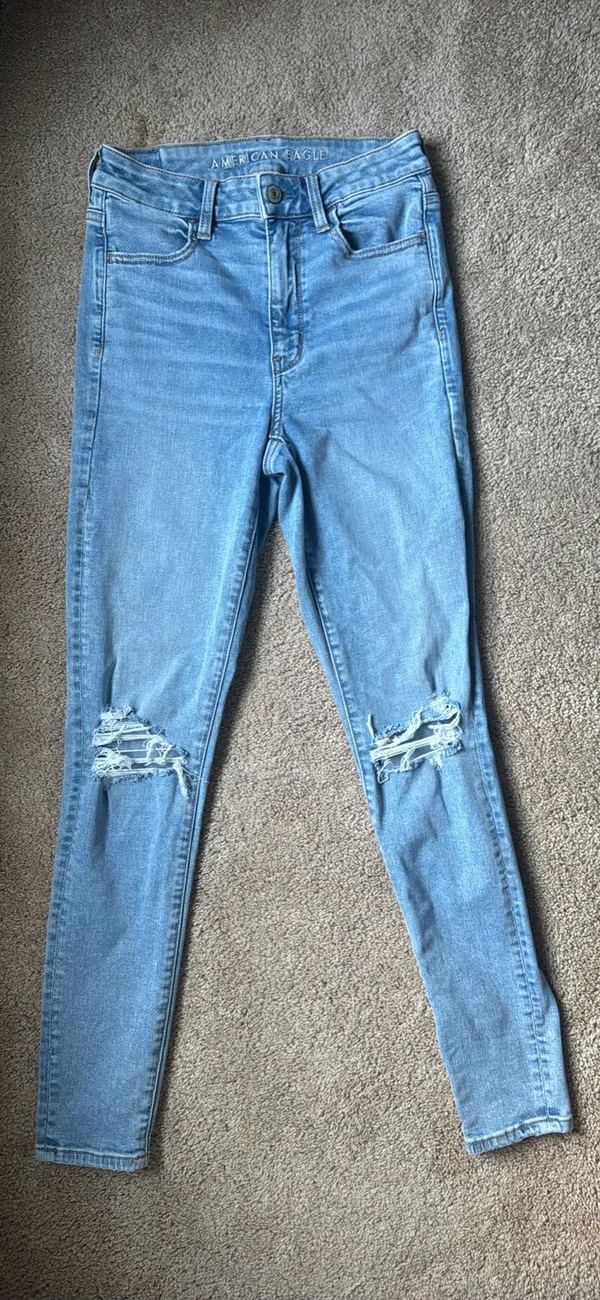 American Eagle Jeans - Image 2