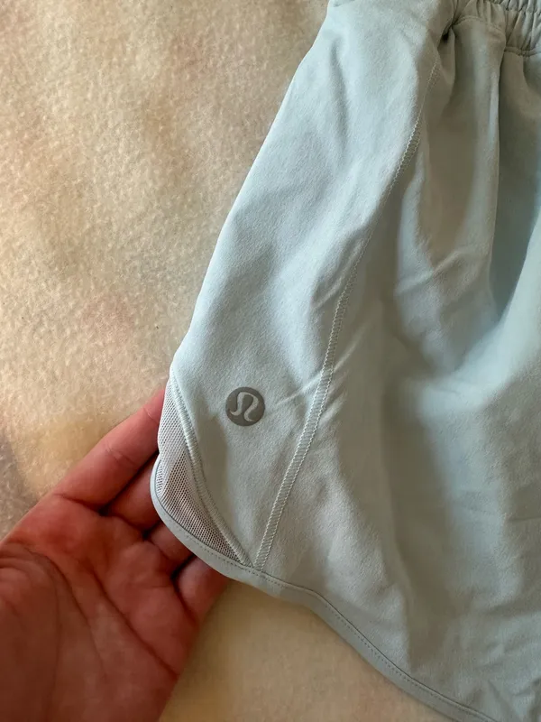 Lululemon Hotty Hot Shorts - Image 4