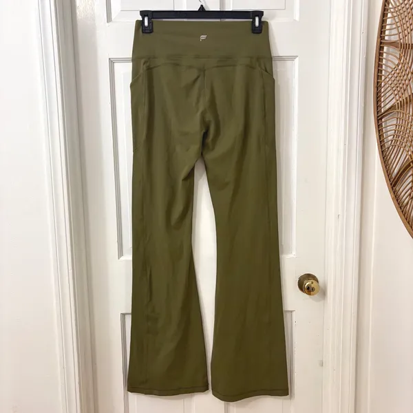Fabletics Oasis Kick Flare Yoga Pants XL Tall High Waist Pockets‎ Dark Moss NEW - Image 2
