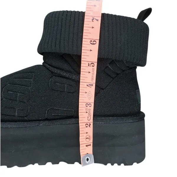 UGG Classic Mini Platform Felted Sheepskin Boots Sz 7 Black Cozy Y2K City Girl - Image 14