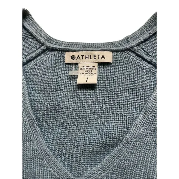 Athleta V-neck sweater pullover style blue sz Small - Image 3