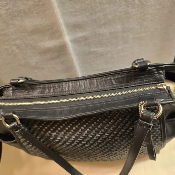 Coach Leather Women's Tote Bag - Image 9