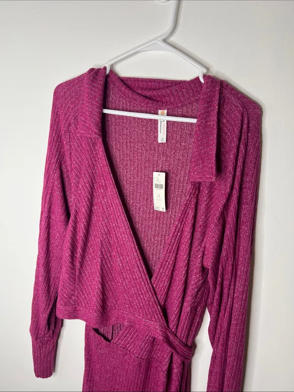 NWT Anthropologie Daily Practice Magenta Ribbed Collared Maxi Wrap dress - Image 4