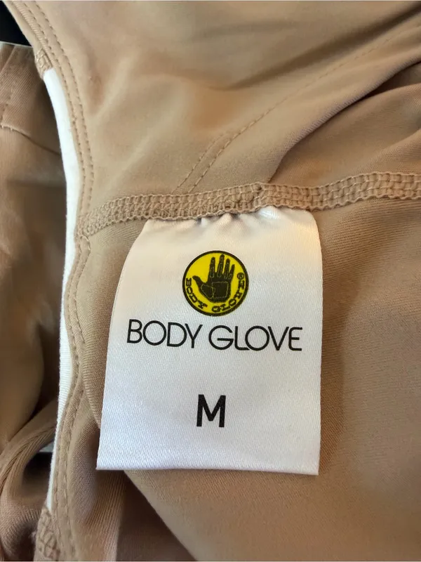 Body Glove‎ Nude and White Colorblock Performance Romper - Image 2