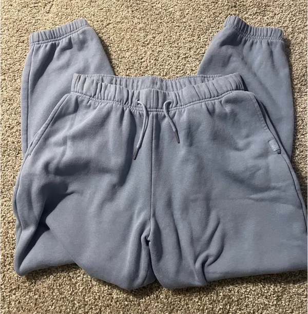 Gilly Hicks Sweatpants - Image 4