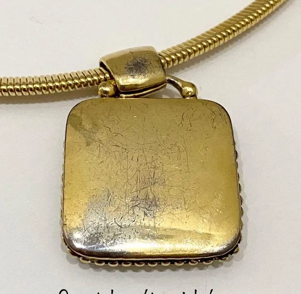 Vintage Gold tone Coin Medallion Necklace - Image 14