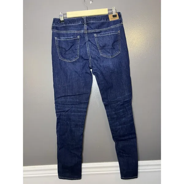 American Eagle Outfitters Tomgirl Jeans Womens 4 Dark Wash Blue Distressed Denim - Image 4
