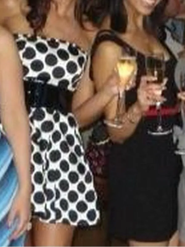 FOREVER 21 White and Black Polka Dot Strapless Mini Dress Sz S - Image 4