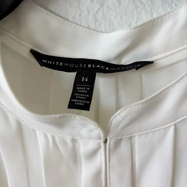 White House Black Market White Pleated Front Long Sleeve Blouse Size 14 - Image 6