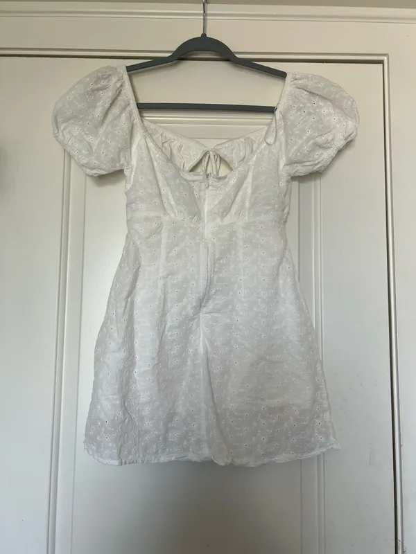 Kittenish Dress - Image 3