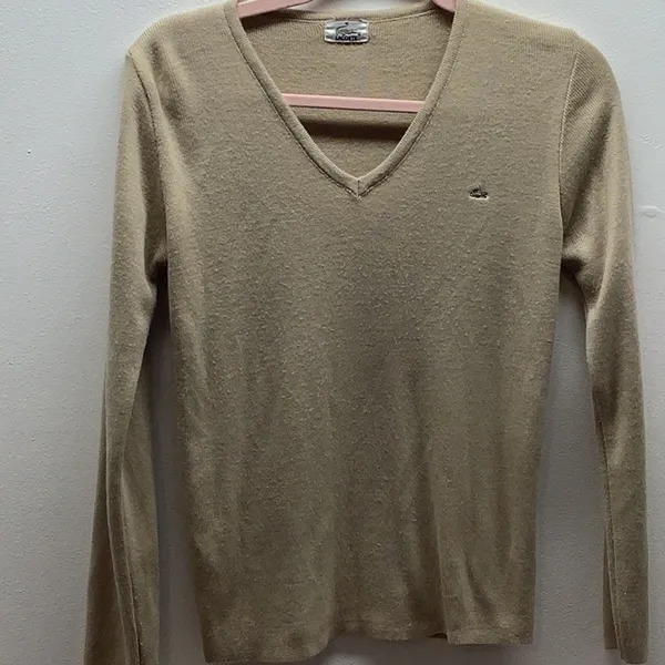 Lacoste Size 40 Women's Tan V-Neck Sweater. Preloved. - Image 2