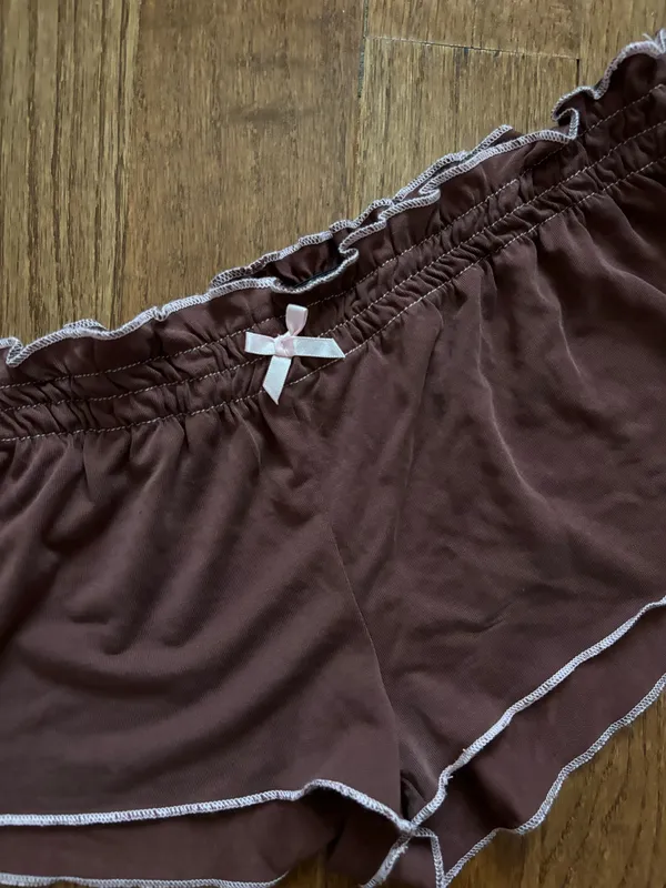 Edikted alice gathered waist shorts - Image 3