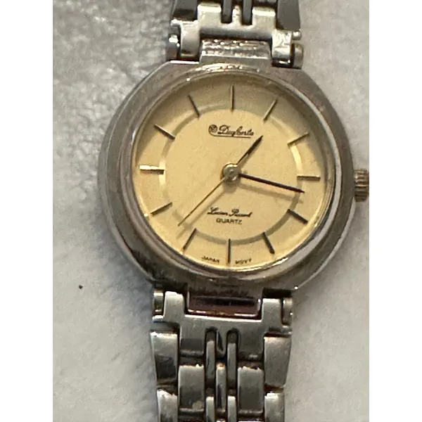 Duyfonte Lucien Piccard Quartz Women's Silver Tone Wrist Watch Japan‎ Movt - Image 2