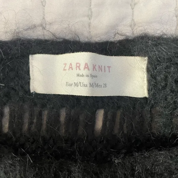 Zara Knit Size Medium‎ Knit Black Sweater Excellent Condition - Image 5