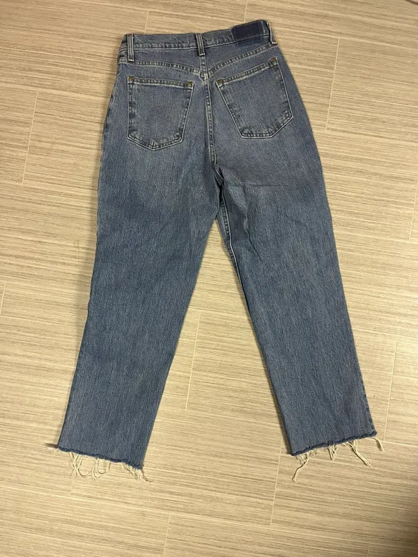 Abercrombie Curve Love the 90’s Straight Ultra High Rise Jeans - Image 2