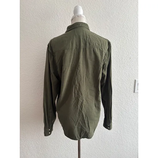 Lucky Brand Utility Shirt Size Medium Olive Green Snap Front Cotton Twill Top - Image 2