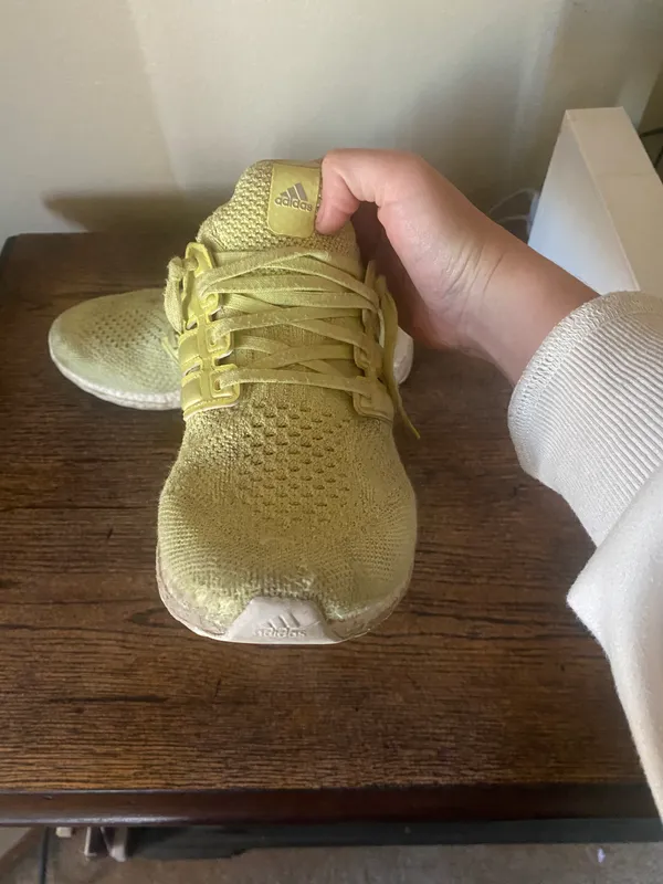 Adidas Ultraboost Shoes - Image 3