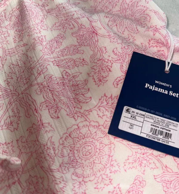 Roller Rabbit x Target Sketched Floral Pointelle Tank Top & Shorts Pajama Set in Pink size XXL - Image 4