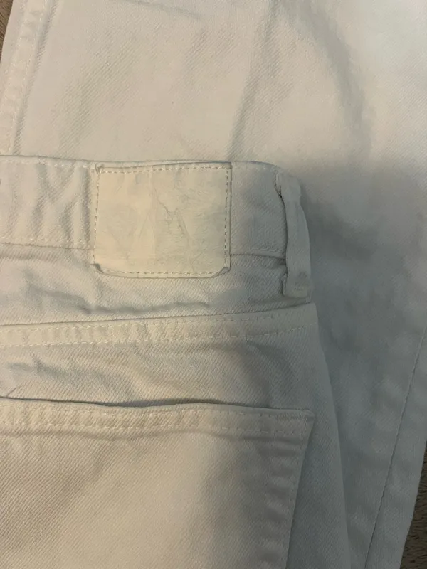 ZARA Jeans - Image 4