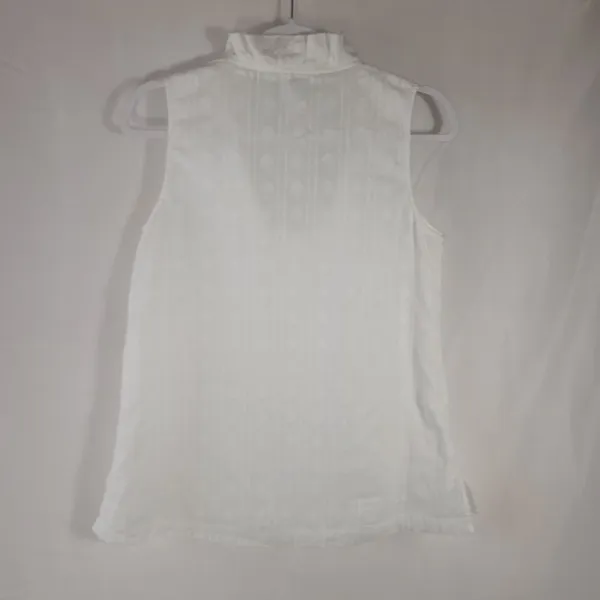 Crown & Ivy White Clip Dot Ruffle Neck Sleeveless Lined Blouse Top Womens Size M - Image 3