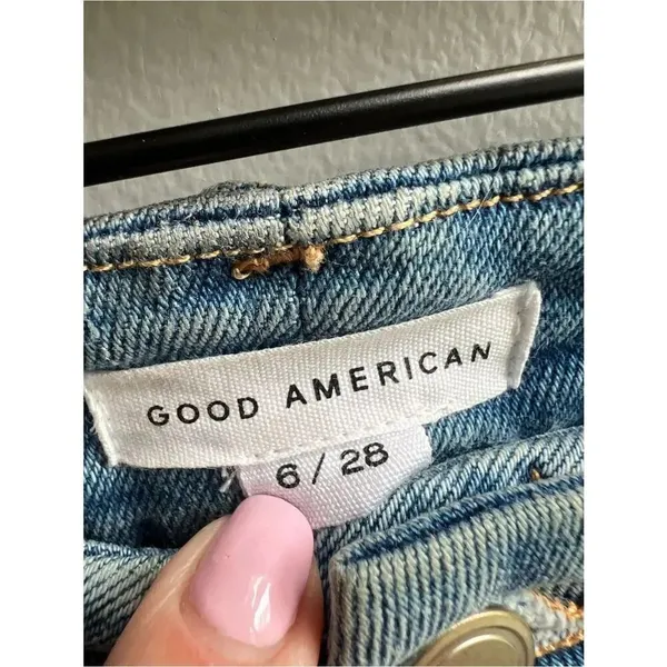 Good American Good Classic Straight Leg Jeans with Knee Slits Indigo123 Size 6 - Image 5