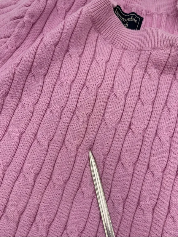 Vtg Y2k 2000s Abercrombie & Fitch Pink Cable Knit Crewneck Sweater Womens Sz Med - Image 11