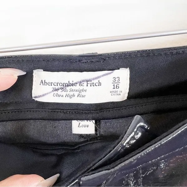 Abercrombie & Fitch The 90s Straight Ultra High‎ Rise Curve Love Vinyl Pants 33 - Image 5