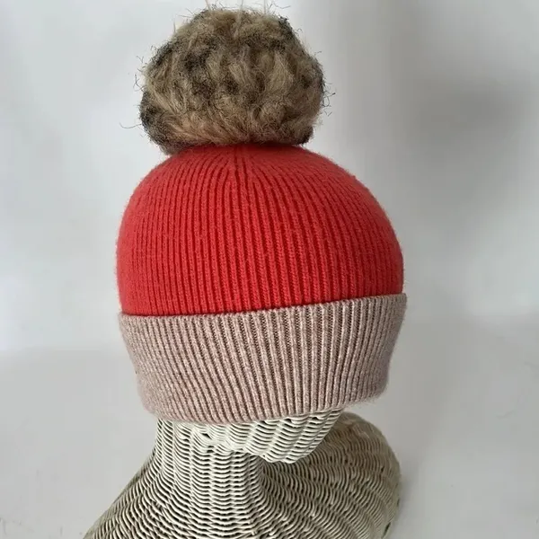 Anthropologie Norla Canada Pom Pom knit hat Pink - Image 2