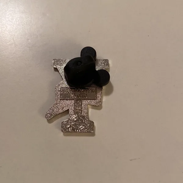 Disney Official Trading Pin - Image 2